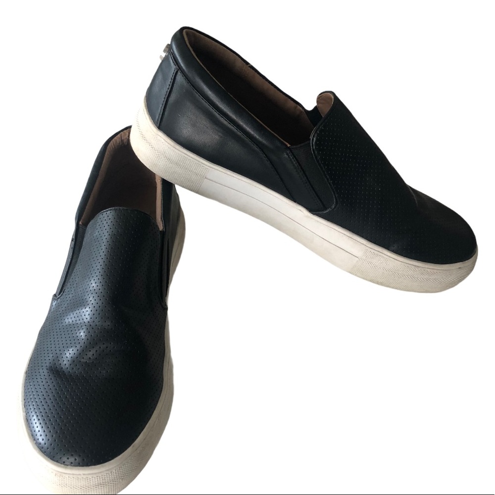 Steve Madden 9.5 Giovana Slip On Black Sneakers